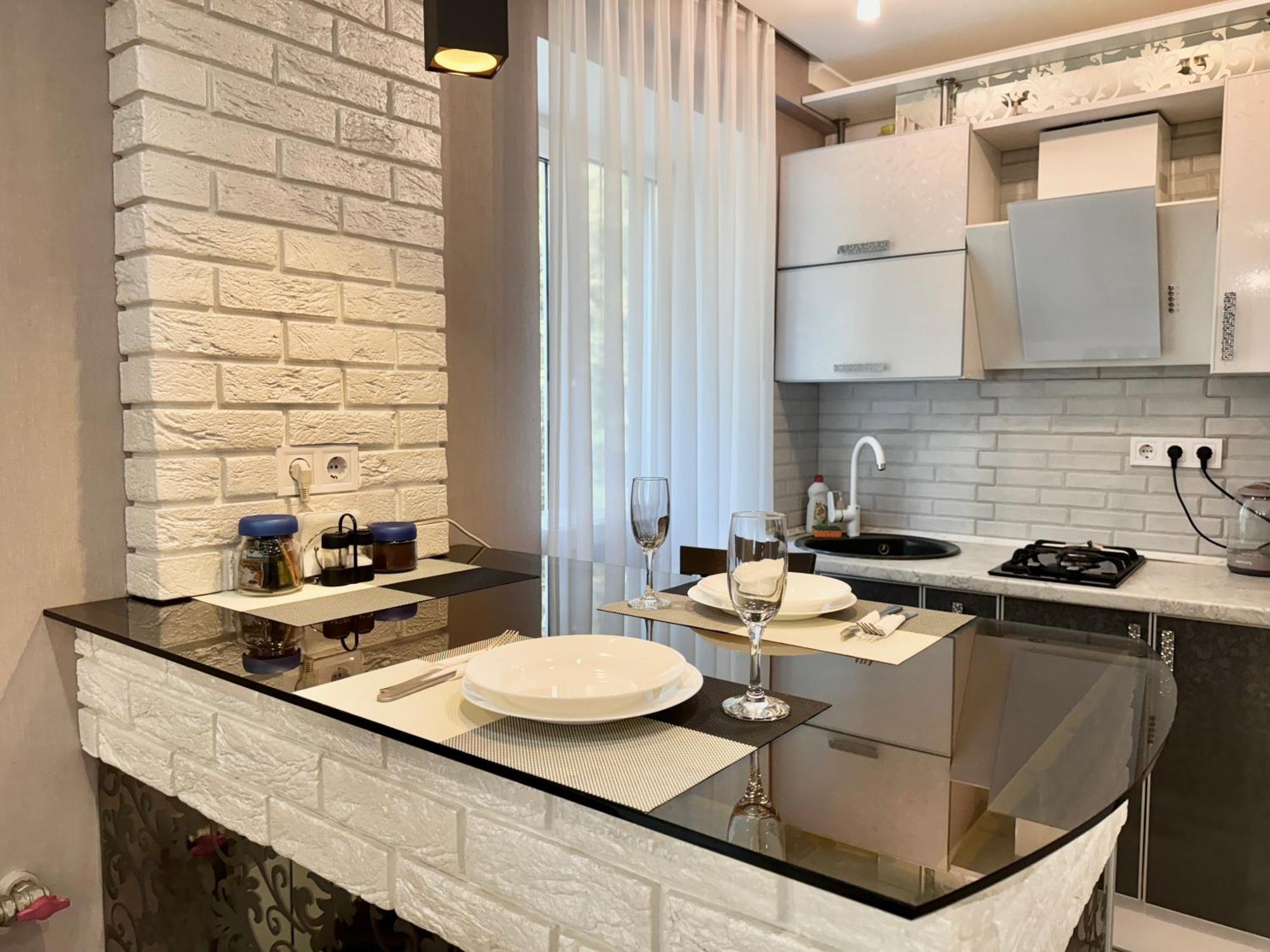 Apartpoltava Розкішна Студія З Кутовою Ванною, 1-Й Будинок Біля Корпусного Парку, Панорамний Балкон 외부 사진